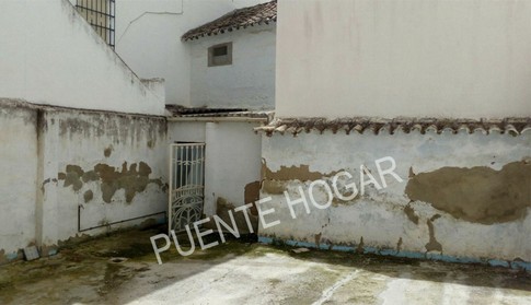 V18015-02.jpg