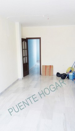 V18028-02-PUENTEHOGAR.jpg